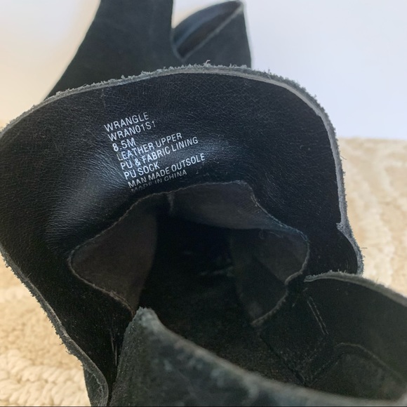 Steve Madden Wrangle Black Suede Platform High Top Ankle Booties - Picture 6 of 11